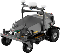 ターフを“守り・育て・整える”ロボット芝刈機